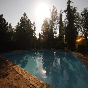 Piscina al atardecer